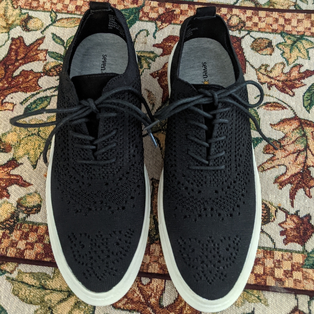 Seven dials sneakers